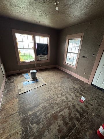 3115 Reynolds Avenue, Dallas, TX 75223