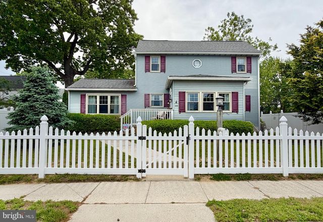 200 N OAK AVE, National Park, NJ 08063