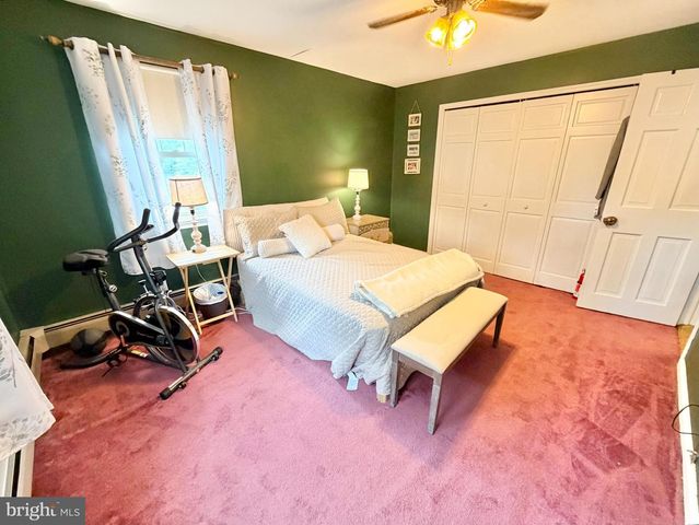 200 N OAK AVE, National Park, NJ 08063