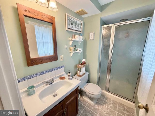 200 N OAK AVE, National Park, NJ 08063