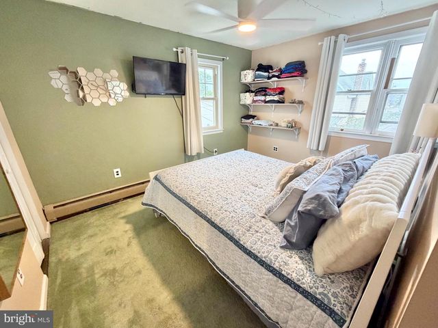 200 N OAK AVE, National Park, NJ 08063