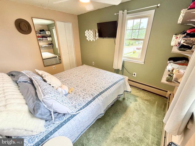 200 N OAK AVE, National Park, NJ 08063