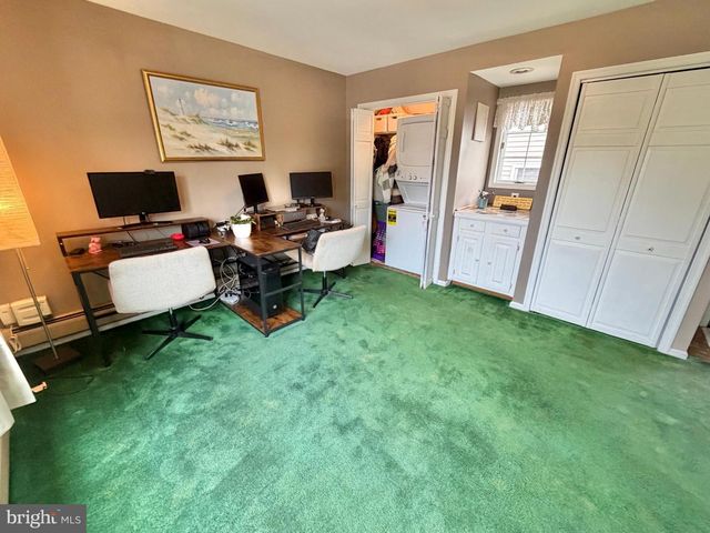 200 N OAK AVE, National Park, NJ 08063