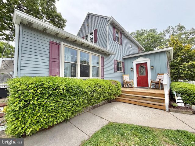 200 N OAK AVE, National Park, NJ 08063
