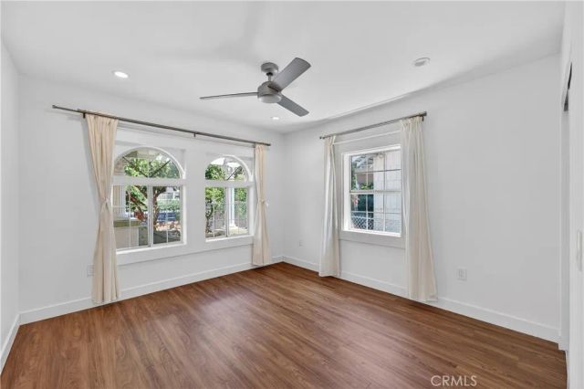 3538 London, Los Angeles, CA 90026