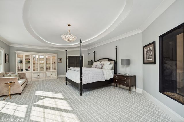 675 Old Barrington Road, North Barrington, IL 60010