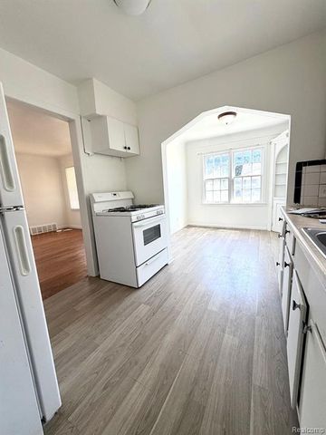 20449 Gallagher Street, Detroit, MI 48234