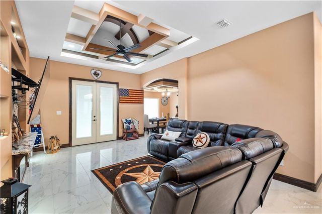 2000 Shelby Street, Mission, TX 78572