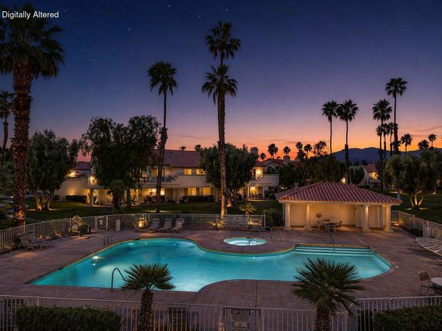 654 Vista Lago Circle N, Palm Desert, CA 92211