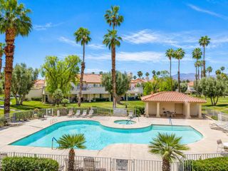 654 Vista Lago Circle N, Palm Desert, CA 92211