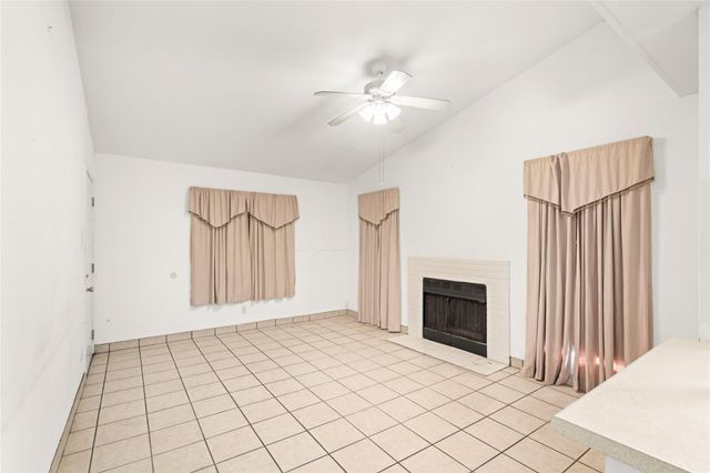 3900 Woodchase Drive 138, Houston, TX 77042