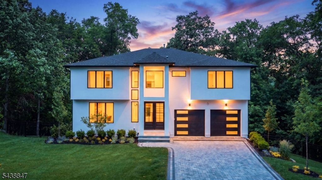 69 Mazur Pl, Hawthorne Boro, NJ 07506 — exterior