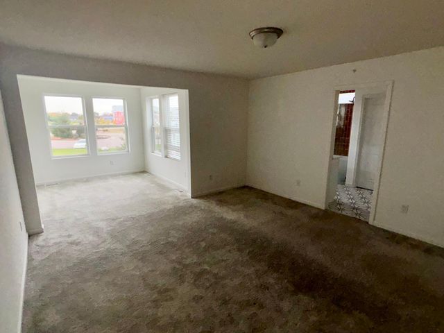 5321 94th Lane N, Brooklyn Park, MN 55443