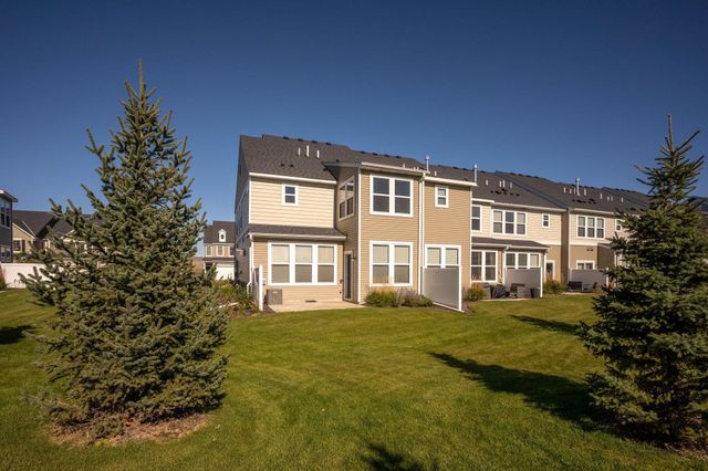 5321 94th Lane N, Brooklyn Park, MN 55443