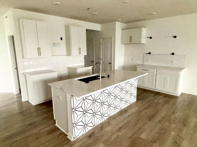 5321 94th Lane N, Brooklyn Park, MN 55443