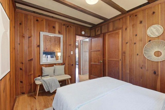 258 Barbara Avenue, Solana Beach, CA 92075