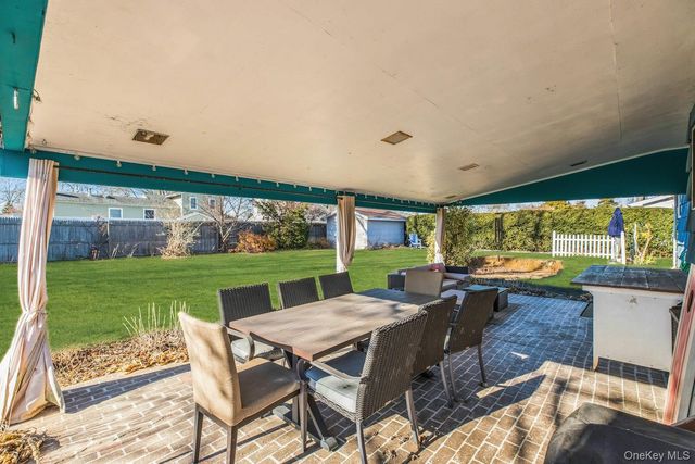 128 Wyandanch Road, Sayville, NY 11782