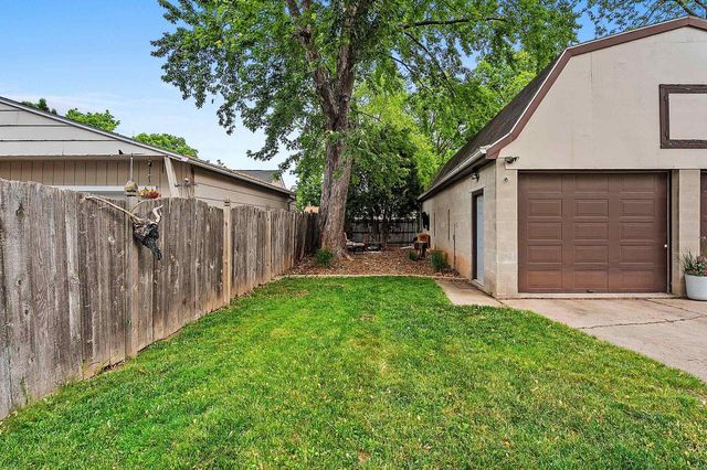 968 HICKORY HILL DRIVE, Green Bay, WI 54304