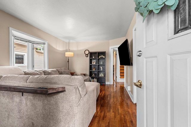968 HICKORY HILL DRIVE, Green Bay, WI 54304