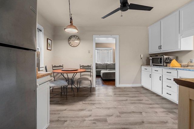 968 HICKORY HILL DRIVE, Green Bay, WI 54304