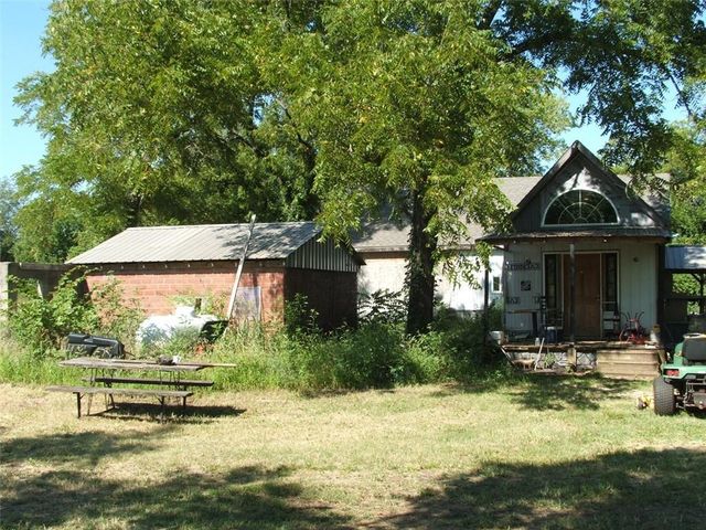 1523 Bridge Street, Humboldt, KS 66748