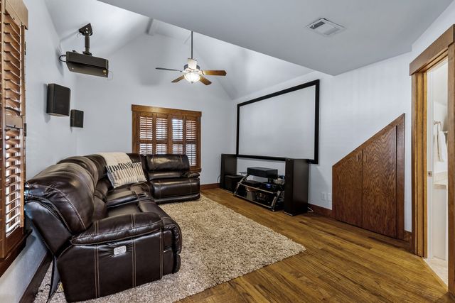 1020 Oak View Drive, Oak Point, TX 75068