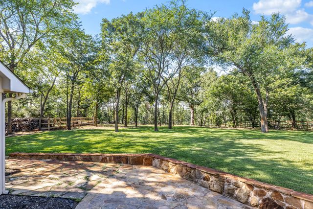 1020 Oak View Drive, Oak Point, TX 75068