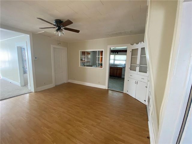 604 N Kentucky Street, Adrian, MO 64720