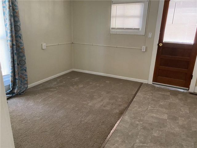 604 N Kentucky Street, Adrian, MO 64720