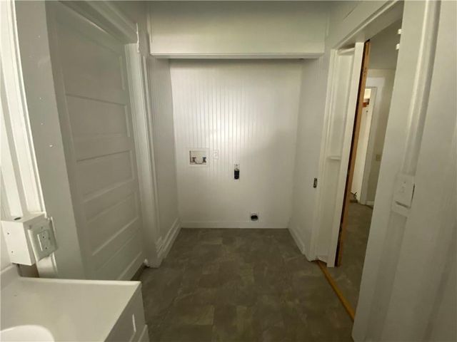 604 N Kentucky Street, Adrian, MO 64720