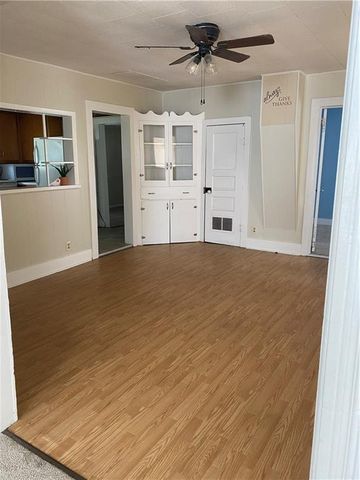 604 N Kentucky Street, Adrian, MO 64720