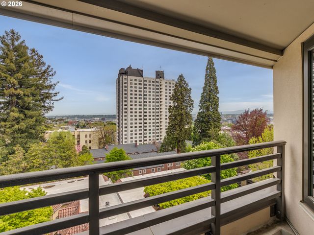 2245 Sw PARK Pl 6A, Portland, OR 97205