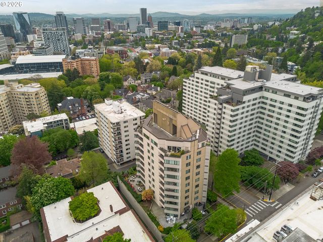 2245 Sw PARK Pl 6A, Portland, OR 97205