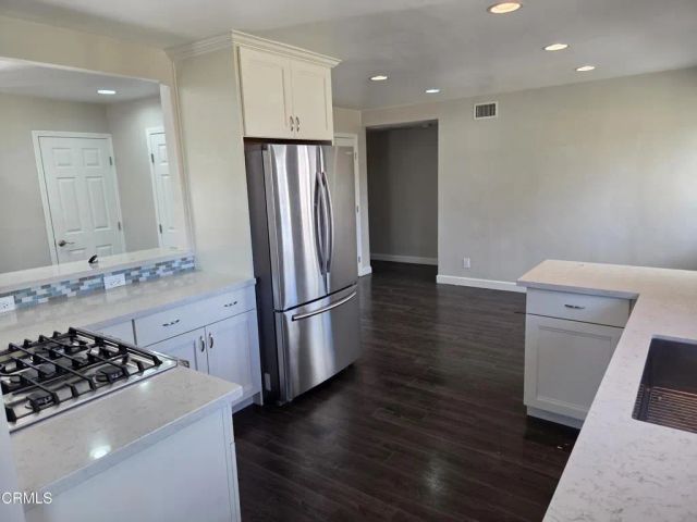 132 Hayes Avenue, Ventura, CA 93003