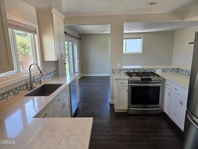 132 Hayes Avenue, Ventura, CA 93003