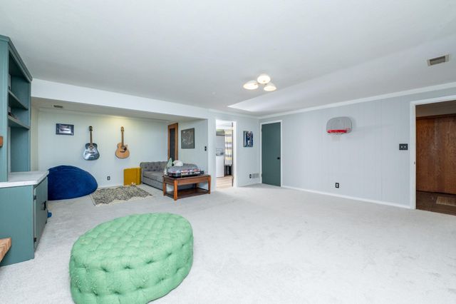 12905 Viking Drive, Burnsville, MN 55337