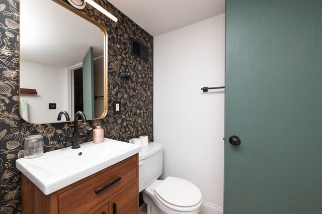 12905 Viking Drive, Burnsville, MN 55337