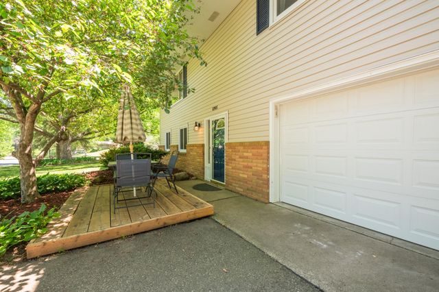 12905 Viking Drive, Burnsville, MN 55337