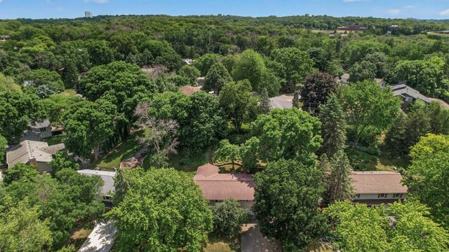12905 Viking Drive, Burnsville, MN 55337
