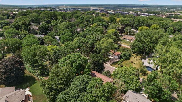 12905 Viking Drive, Burnsville, MN 55337