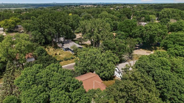 12905 Viking Drive, Burnsville, MN 55337