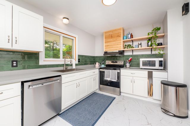 12905 Viking Drive, Burnsville, MN 55337