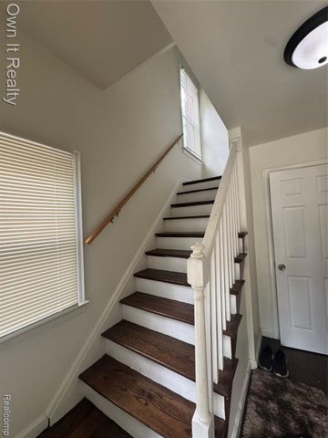 8083 Mendota Street, Detroit, MI 48204