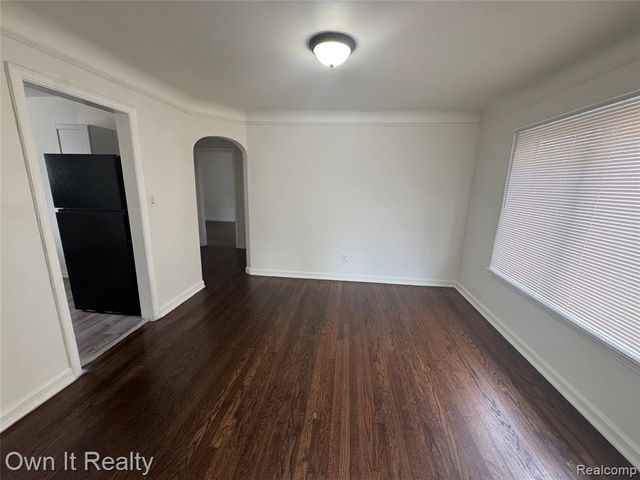 8083 Mendota Street, Detroit, MI 48204