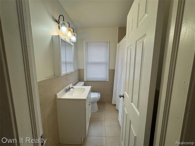 8083 Mendota Street, Detroit, MI 48204