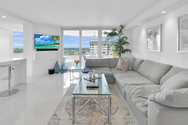 550 S Ocean Boulevard 2203, Boca Raton, FL 33432
