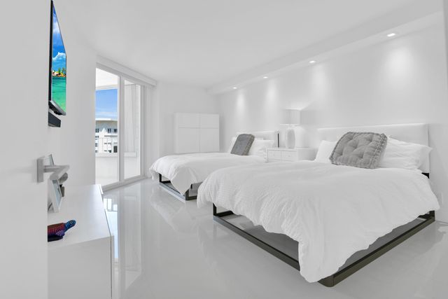 550 S Ocean Boulevard 2203, Boca Raton, FL 33432