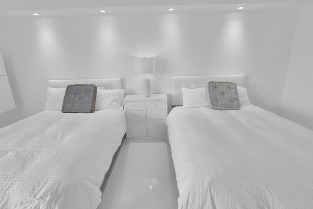 550 S Ocean Boulevard 2203, Boca Raton, FL 33432