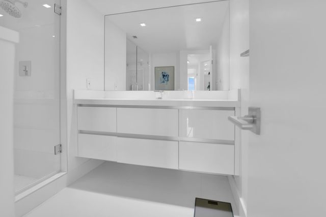 550 S Ocean Boulevard 2203, Boca Raton, FL 33432