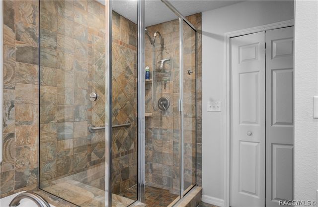 5225 S Covewood Terrace, Floral City, FL 34436